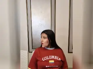 Xlovecam Sex Cam of IrisBlair