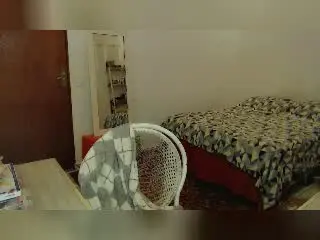 Xlovecam Free Porn Cam of SophieFantasys