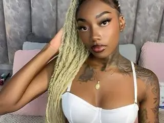 Xlovecam Best Webcam of MilanCartier