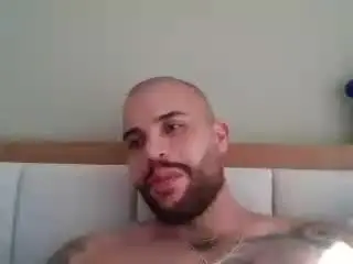 Xlovecam Best Webcam of MedellynDark