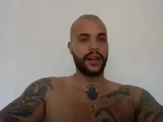 Xlovecam Best Webcam of MedellynDark