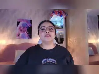 Xlovecam Private Sex Chat of LaraJames