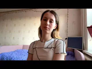 Xlovecam Live Sex Cam of ReannaDreben