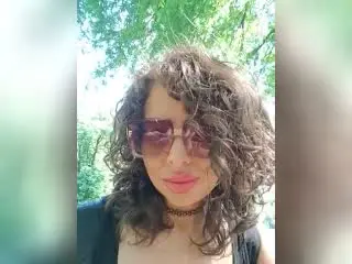 Xlovecam Watch Live Sex Cams of SofiaLiub