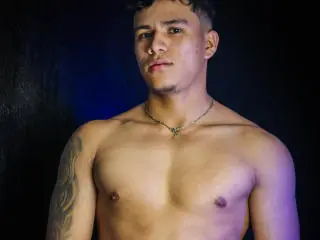 Xlovecam Adult Webcam of JeisonStark