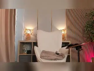 Xlovecam Live Sex Cam of VelvetSpell