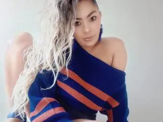 Xlovecam Nude Webcam of KarenCurlyHair